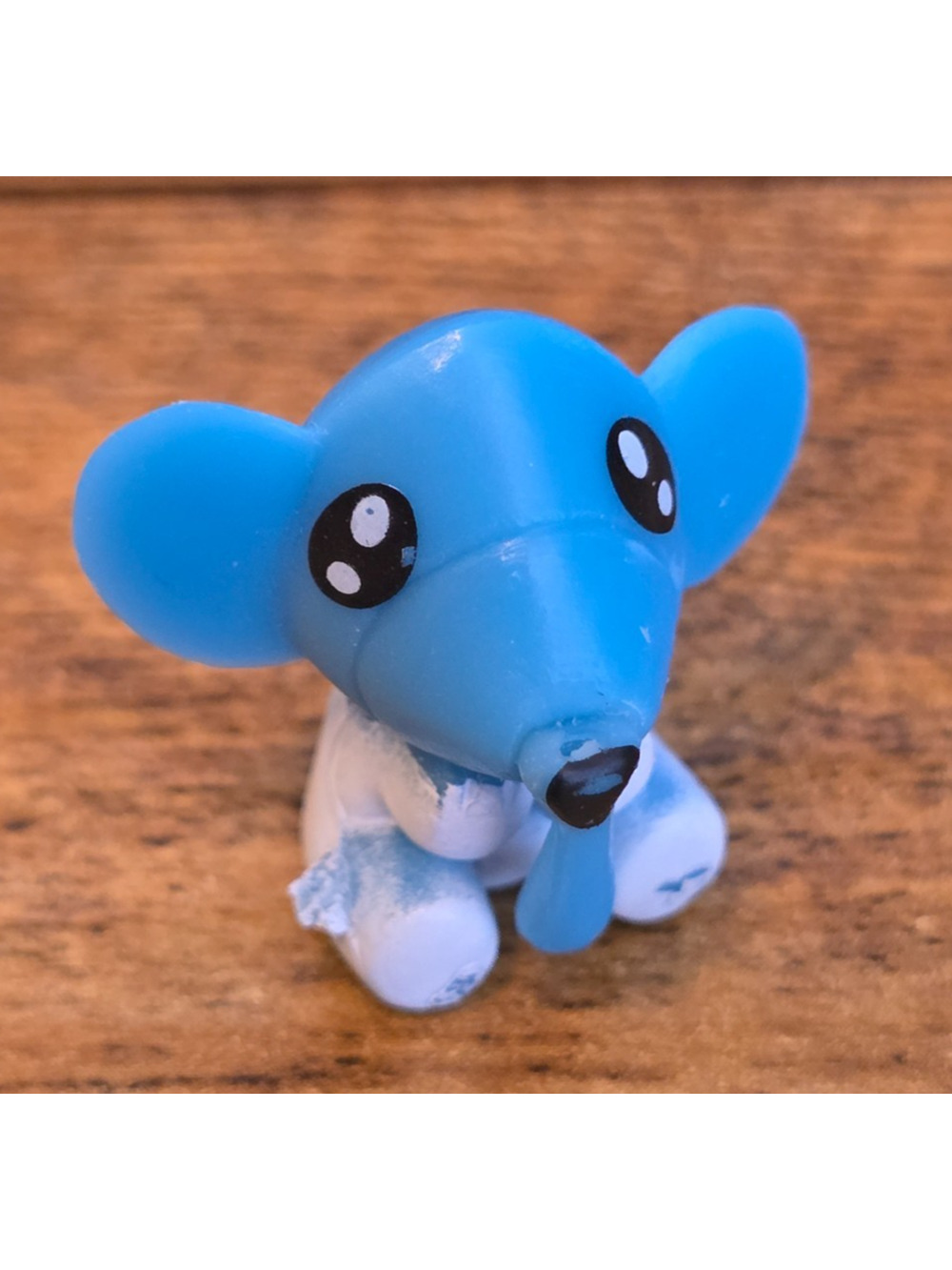 vintage Pokémon Cubchoo collectible mini figure 1"